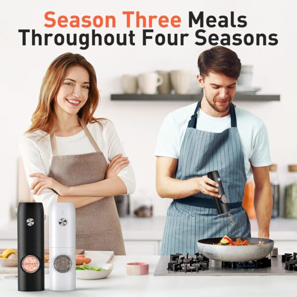 salt and pepper grinder set